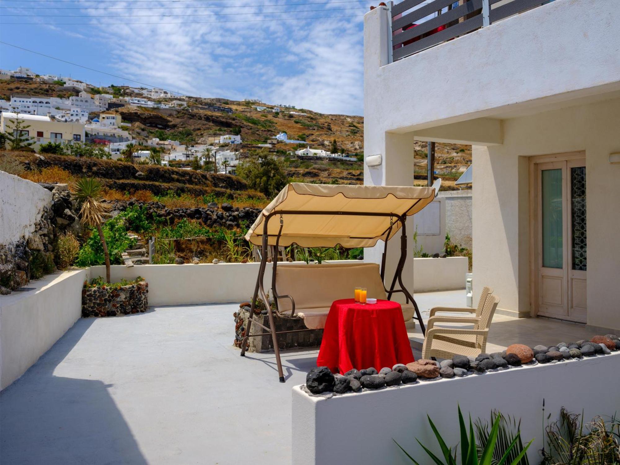 Nalu Suites Fira  Exterior photo