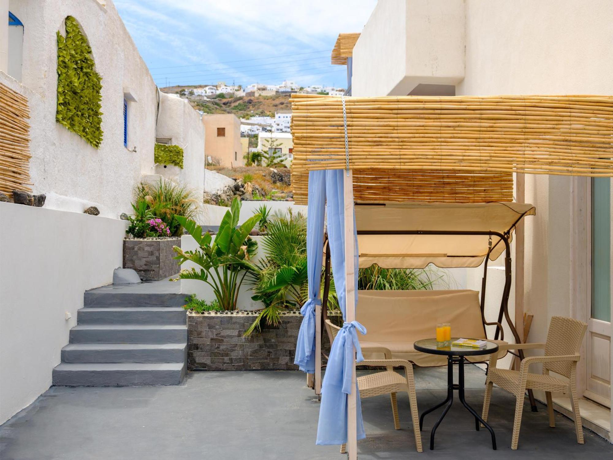 Nalu Suites Fira  Exterior photo